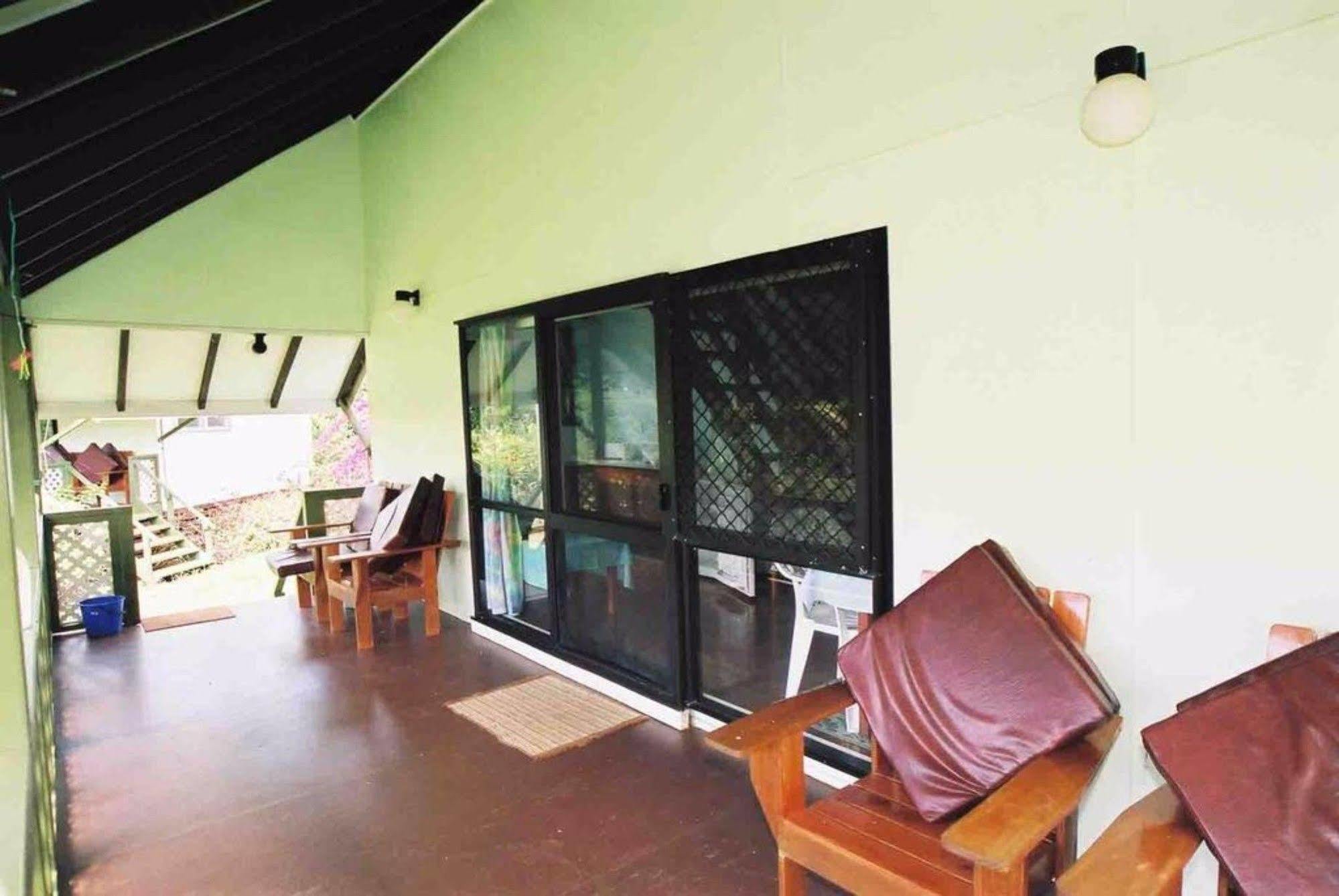 Gina'S Garden Lodges Arutanga Ngoại thất bức ảnh