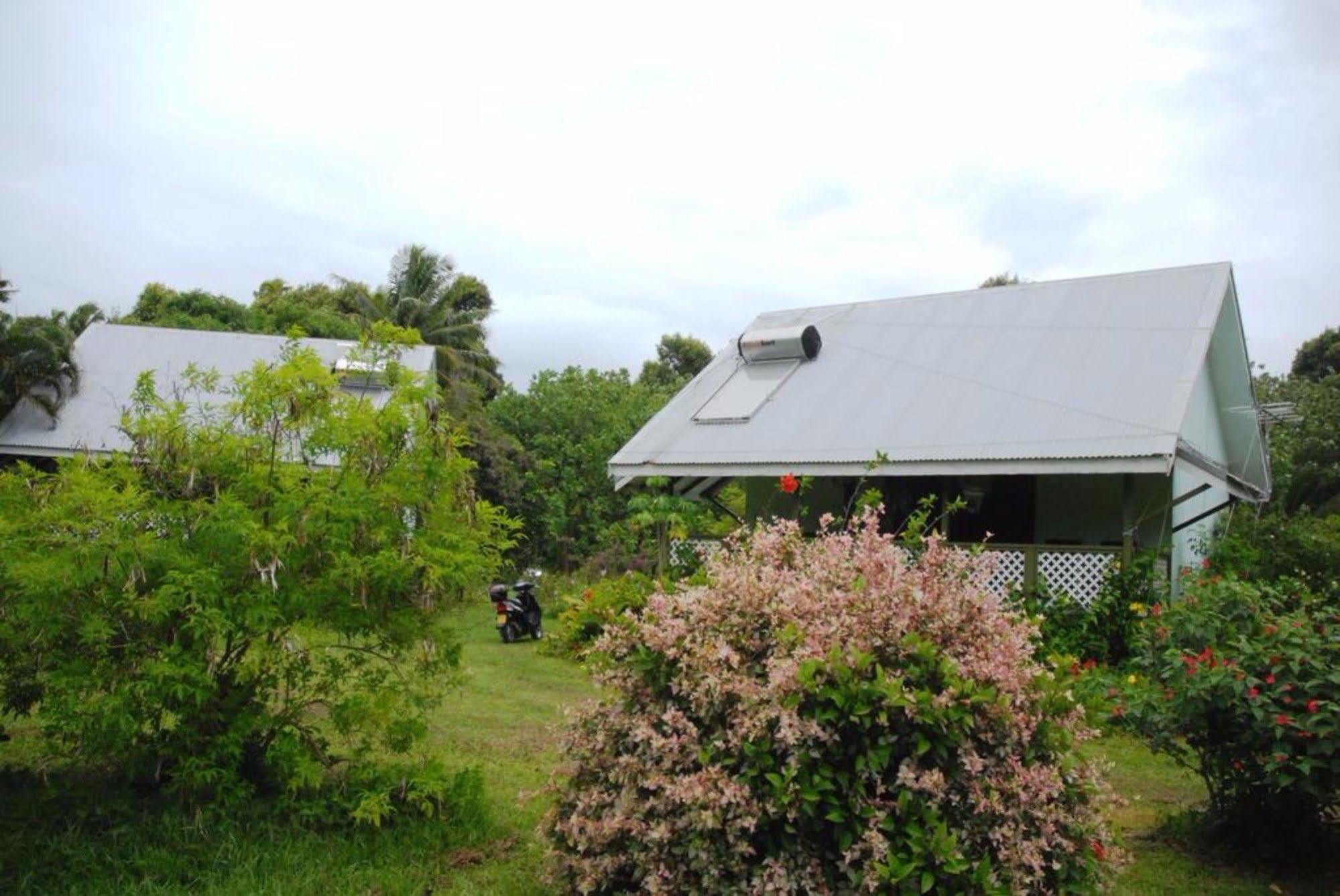Gina'S Garden Lodges Arutanga Ngoại thất bức ảnh